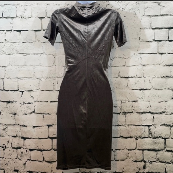 Zara velvet gray midi dress - Picture 1 of 3